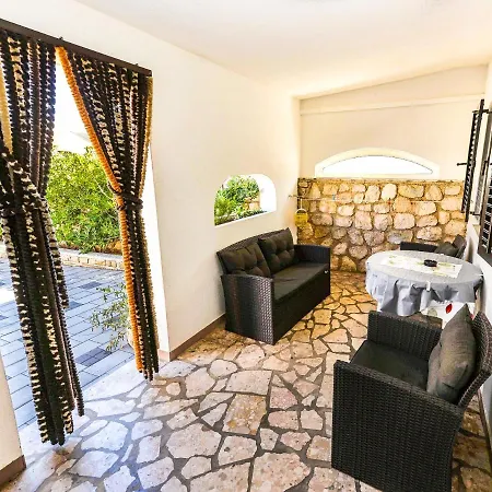 Apartments Jadran Pag Town Exterior photo