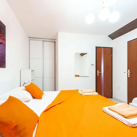 Apartments Jadran Pag Town Exterior photo