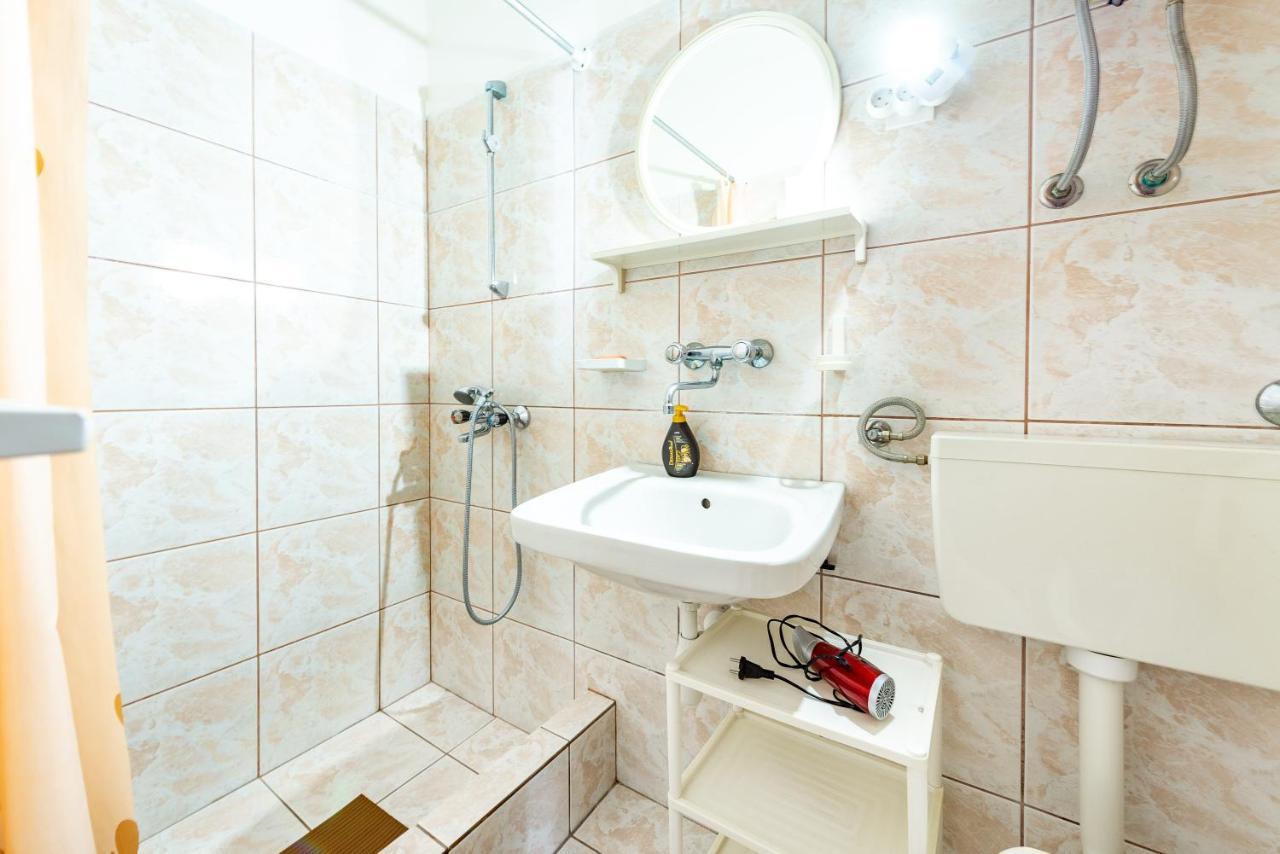 Apartments Jadran Pag Town